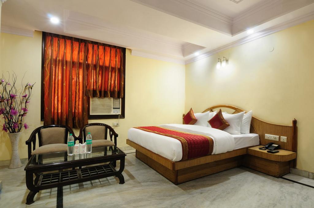 Hotel De Holiday International @ New Delhi Station Exterior foto