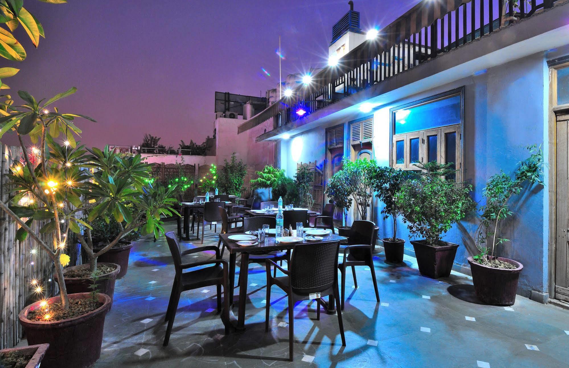 Hotel De Holiday International @ New Delhi Station Exterior foto